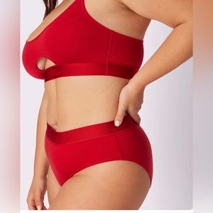 Vintage High Cut Brief & Peekaboo Scoop Bralette